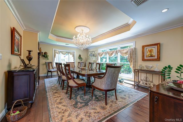 3 Hunter Court, Dix Hills, NY 11746