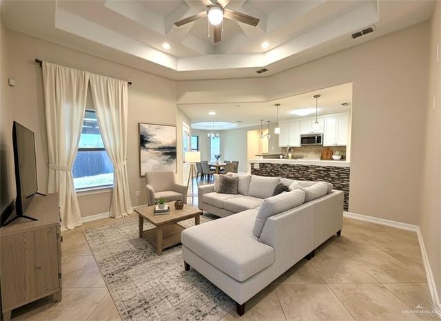 1311 Anahi Street, Alamo, TX 78516