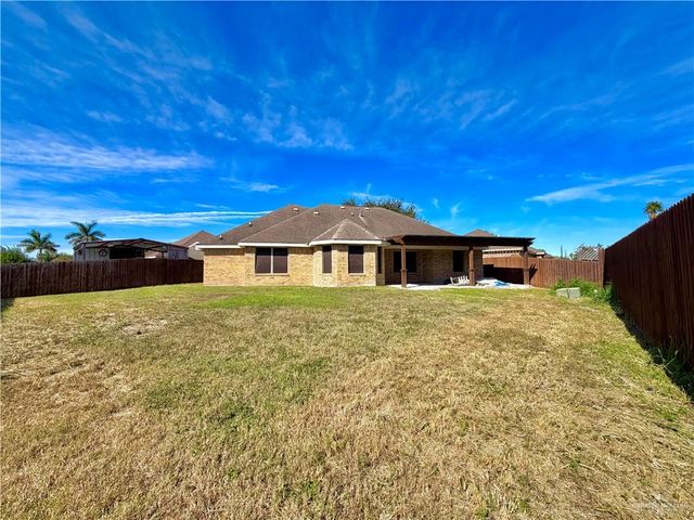 1311 Anahi Street, Alamo, TX 78516