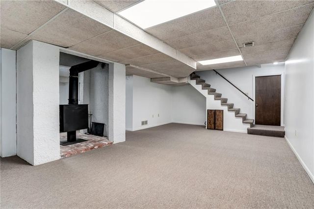 7415 W 74th Street, Overland Park, KS 66204
