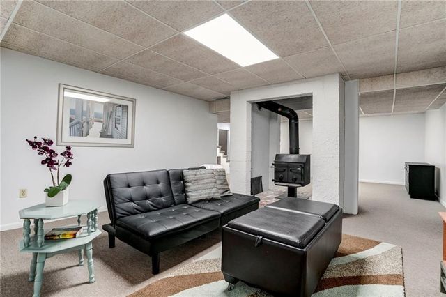 7415 W 74th Street, Overland Park, KS 66204