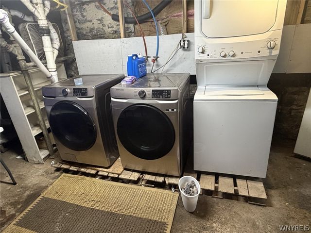 212 Richmond Ave Avenue, Buffalo, NY 14222
