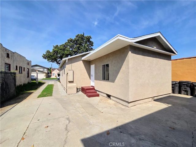 5552 Lewis, Long Beach, CA 90805