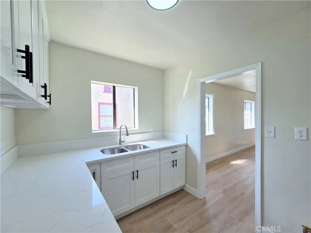 5552 Lewis, Long Beach, CA 90805