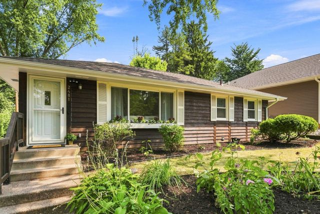 2481. 19th Avenue E, North Saint Paul, MN 55109