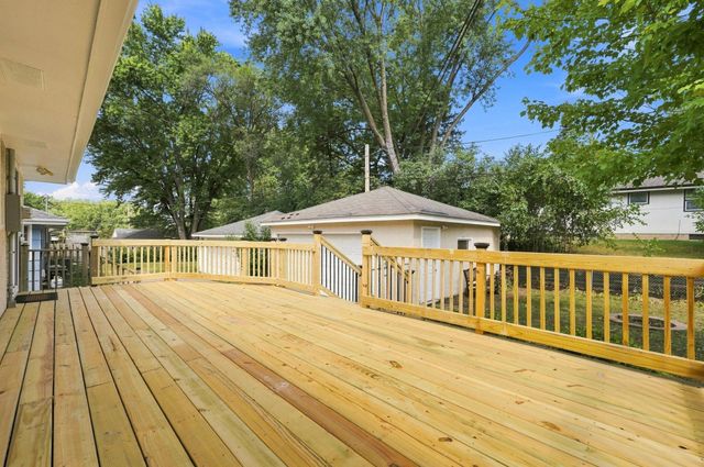 2481. 19th Avenue E, North Saint Paul, MN 55109