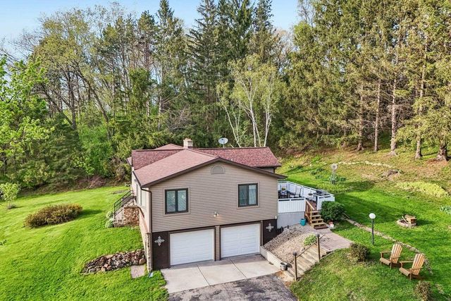 5030 Valley Road, Black Earth, WI 53515