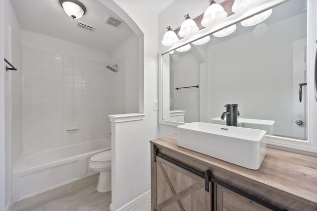 1007 Hockley Lane, Forney, TX 75126