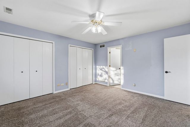 1820 W Highland Avenue D, Elgin, IL 60123