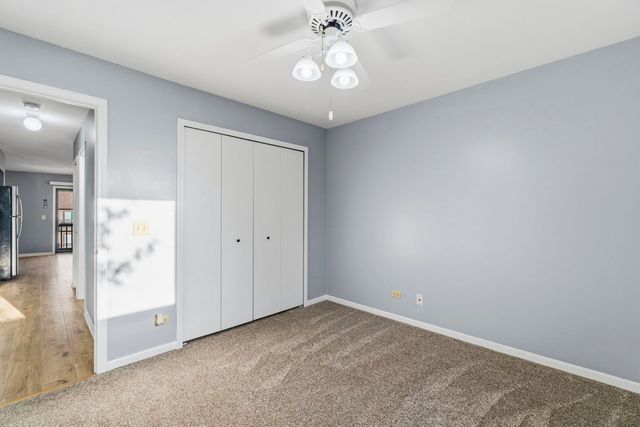 1820 W Highland Avenue D, Elgin, IL 60123