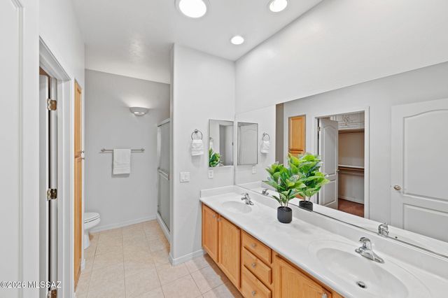 530 W Aspenwood Street, Green Valley, AZ 85614