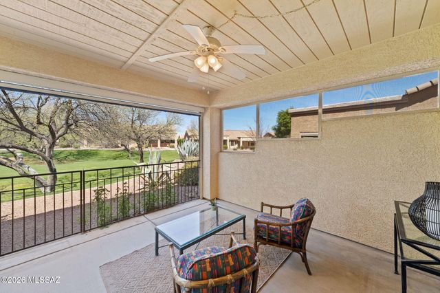 530 W Aspenwood Street, Green Valley, AZ 85614