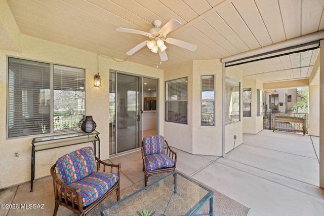 530 W Aspenwood Street, Green Valley, AZ 85614