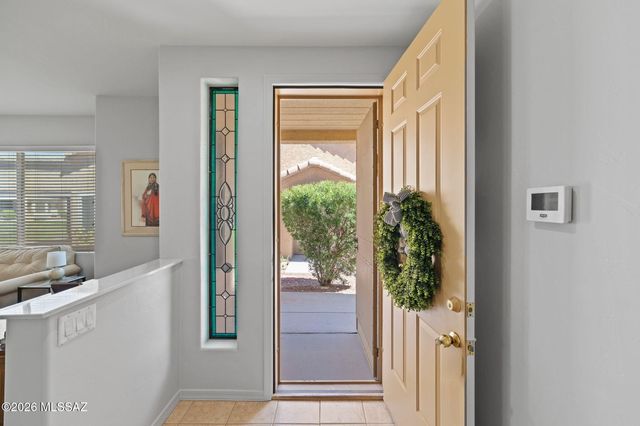 530 W Aspenwood Street, Green Valley, AZ 85614