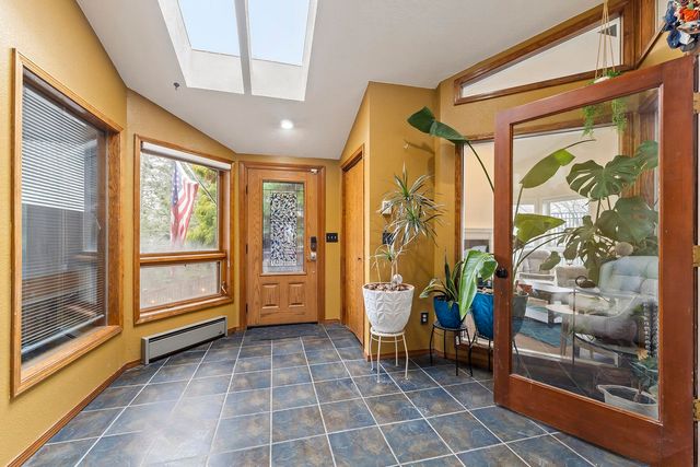 8107 E Elde Dr, Spokane, WA 99212