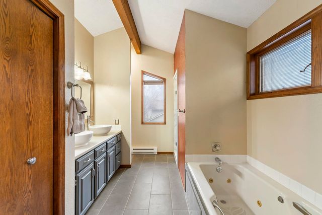 8107 E Elde Dr, Spokane, WA 99212