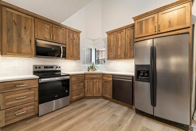 8107 E Elde Dr, Spokane, WA 99212