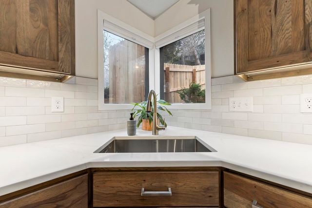 8107 E Elde Dr, Spokane, WA 99212