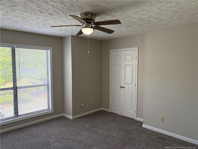 182 Aloha Drive Drive, Fayetteville, NC 28311