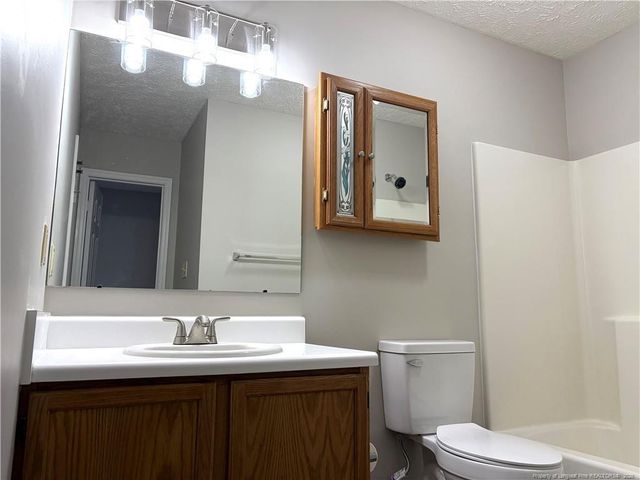 182 Aloha Drive Drive, Fayetteville, NC 28311