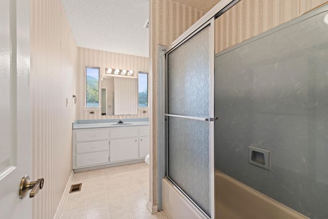 803 Holbrook Circle, Fort Walton Beach, FL 32547