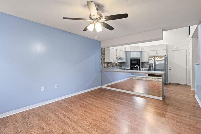 803 Holbrook Circle, Fort Walton Beach, FL 32547