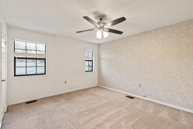 803 Holbrook Circle, Fort Walton Beach, FL 32547