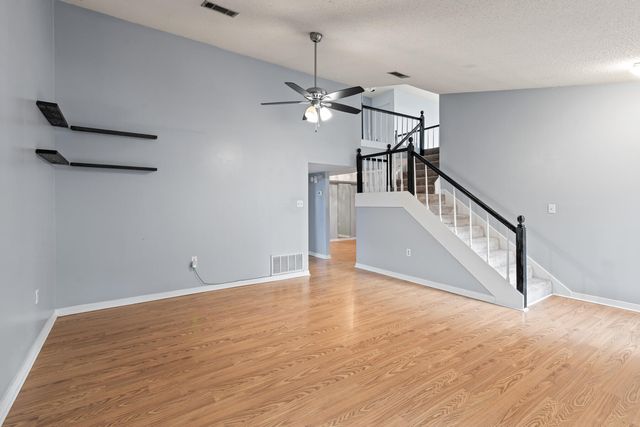 803 Holbrook Circle, Fort Walton Beach, FL 32547