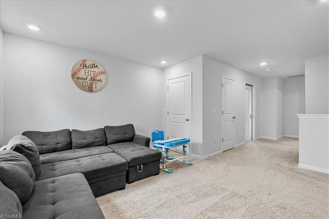 177 Ravensbourne Trail, Stokesdale, NC 27357