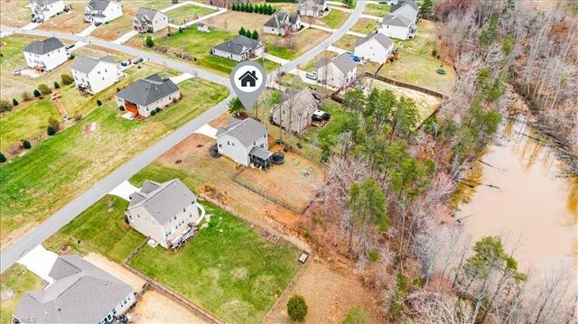 177 Ravensbourne Trail, Stokesdale, NC 27357