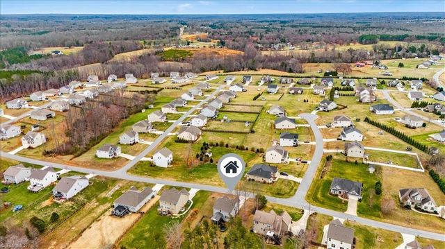 177 Ravensbourne Trail, Stokesdale, NC 27357