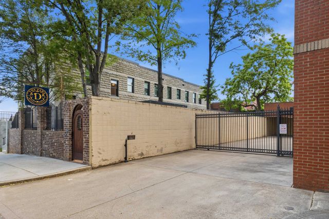 65 E Pontotoc Ave Apt 101, Memphis, TN 38103