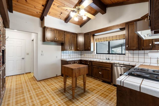 1531 Covey Way, El Dorado Hills, CA 95762