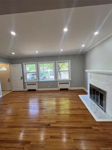 170-31 Grand Central Parkway 1st floor, Jamaica Hills, NY 11432