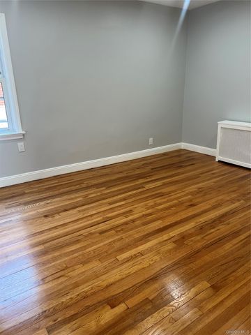 170-31 Grand Central Parkway 1st floor, Jamaica Hills, NY 11432