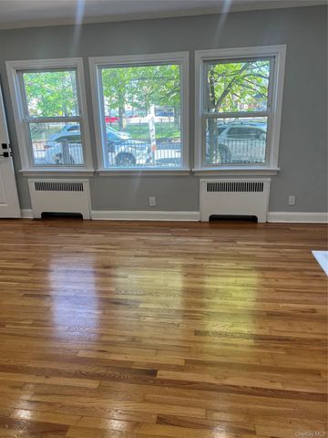 170-31 Grand Central Parkway 1st floor, Jamaica Hills, NY 11432