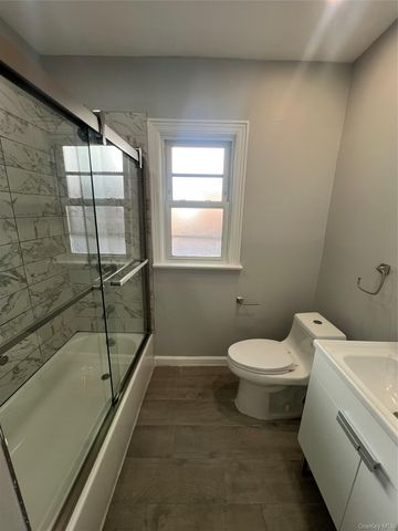 170-31 Grand Central Parkway 1st floor, Jamaica Hills, NY 11432