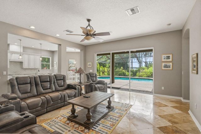 9103 CREEDMOOR LANE, New Port Richey, FL 34654
