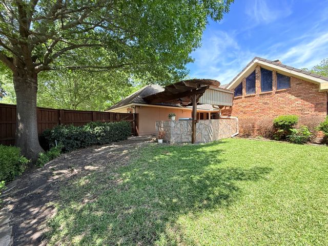 3014 Pecan Ridge Drive, Rowlett, TX 75088