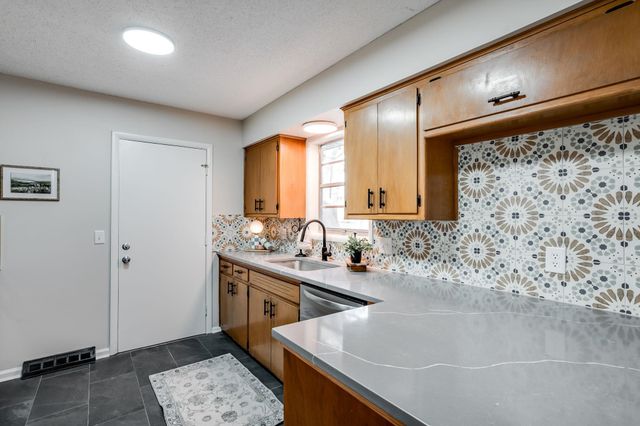 3910 W 20th, Wichita, KS 67203