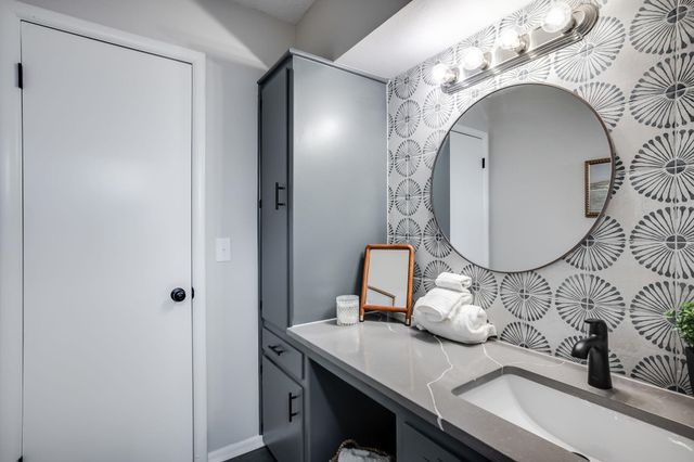 3910 W 20th, Wichita, KS 67203