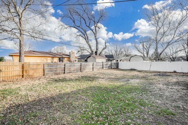 3910 W 20th, Wichita, KS 67203