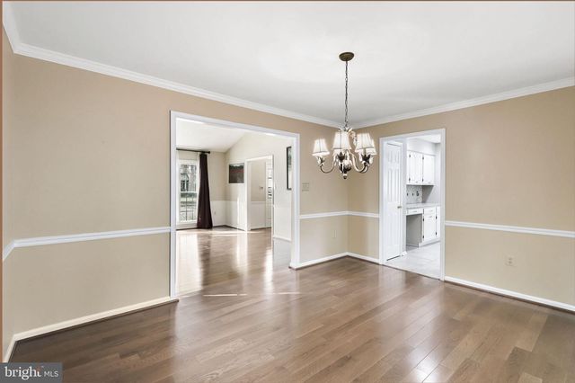 2989 FRANKLIN OAKS DR, Herndon, VA 20171