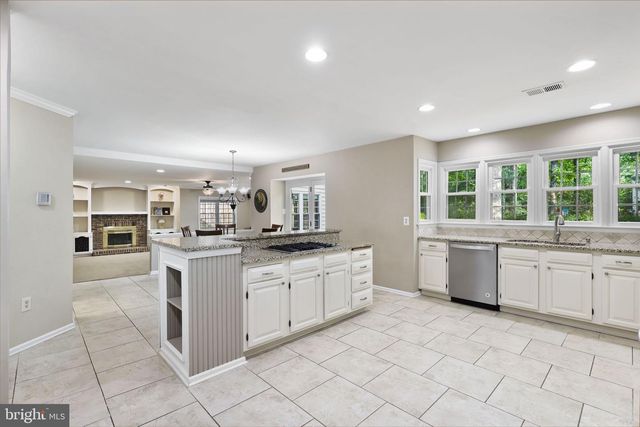 2989 FRANKLIN OAKS DR, Herndon, VA 20171