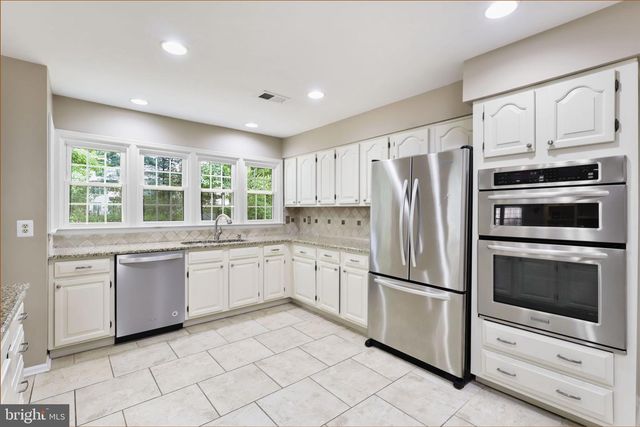 2989 FRANKLIN OAKS DR, Herndon, VA 20171