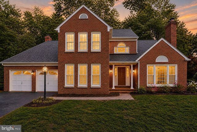 2989 FRANKLIN OAKS DR, Herndon, VA 20171