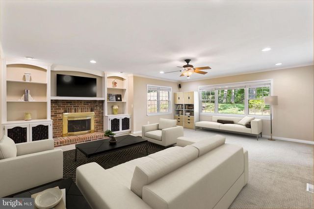 2989 FRANKLIN OAKS DR, Herndon, VA 20171