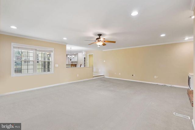 2989 FRANKLIN OAKS DR, Herndon, VA 20171