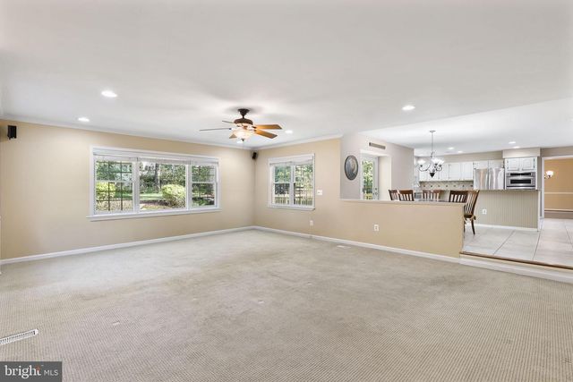 2989 FRANKLIN OAKS DR, Herndon, VA 20171