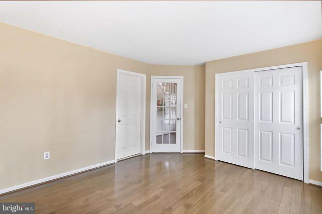 2989 FRANKLIN OAKS DR, Herndon, VA 20171
